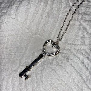 heart key necklace